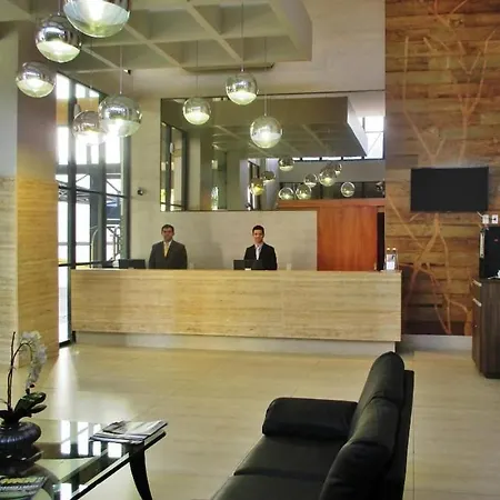 Hotel Crystal Place Goiania Exterior photo